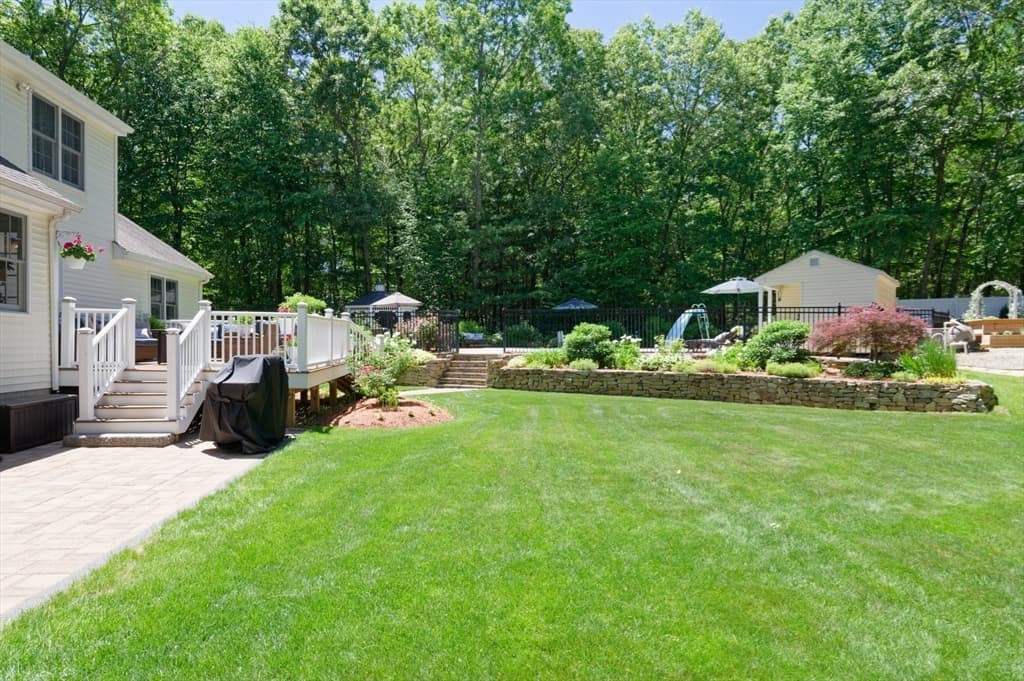 Casa em Uxbridge — foto 8