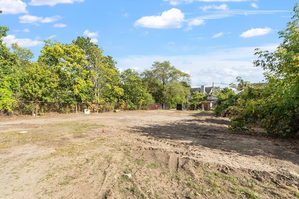 Casa em Woburn — foto 7