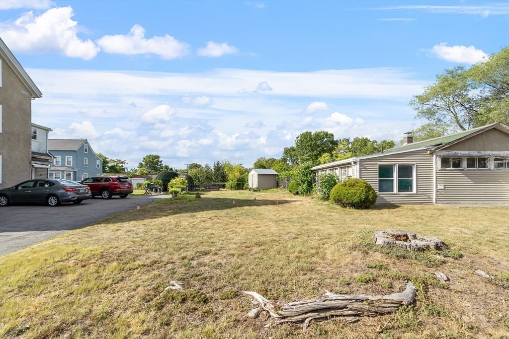 Casa em Woburn — foto 3