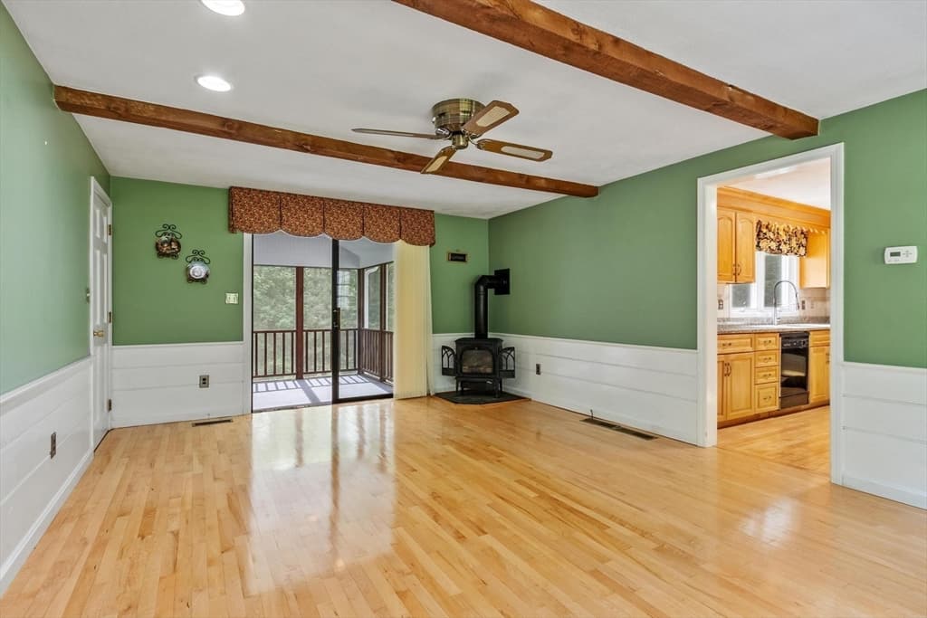 Casa em Westford — foto 6