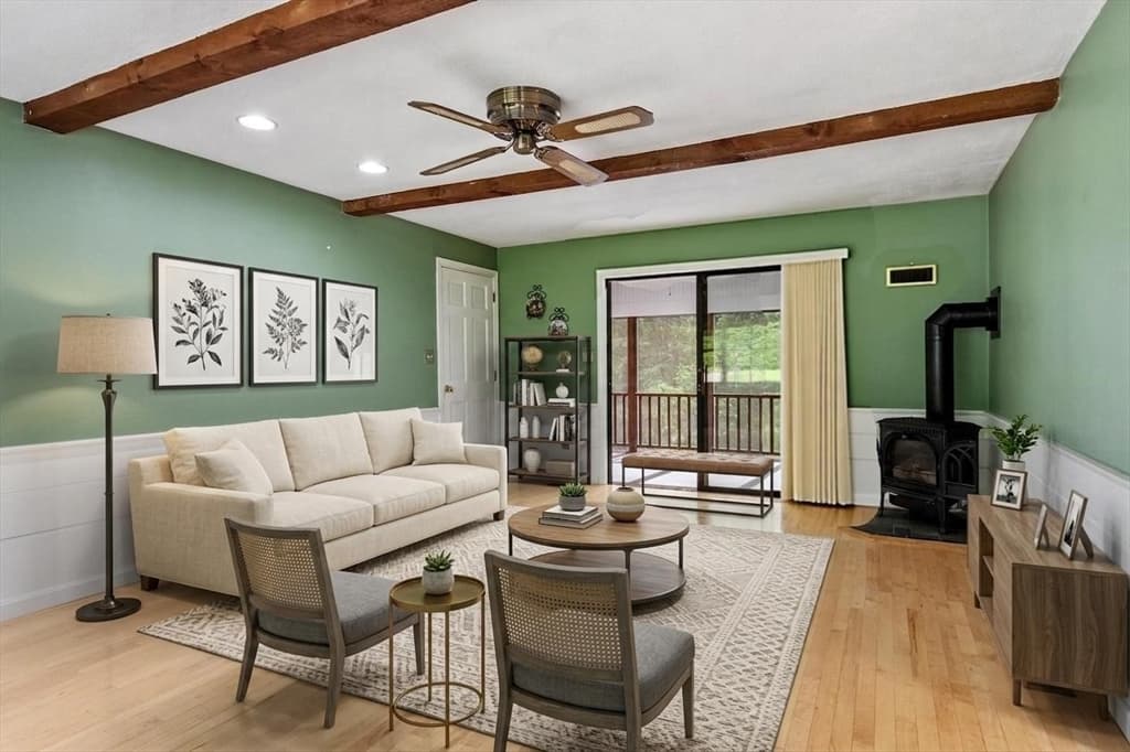 Casa em Westford — foto 4