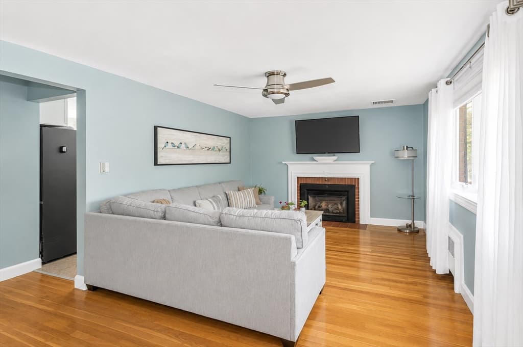 Casa em Dedham — foto 6