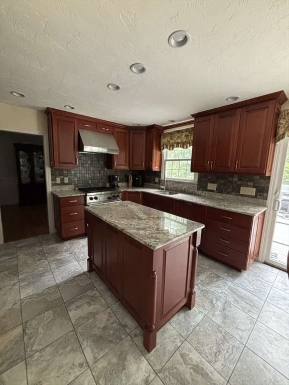 Casa em Marlborough — foto 4