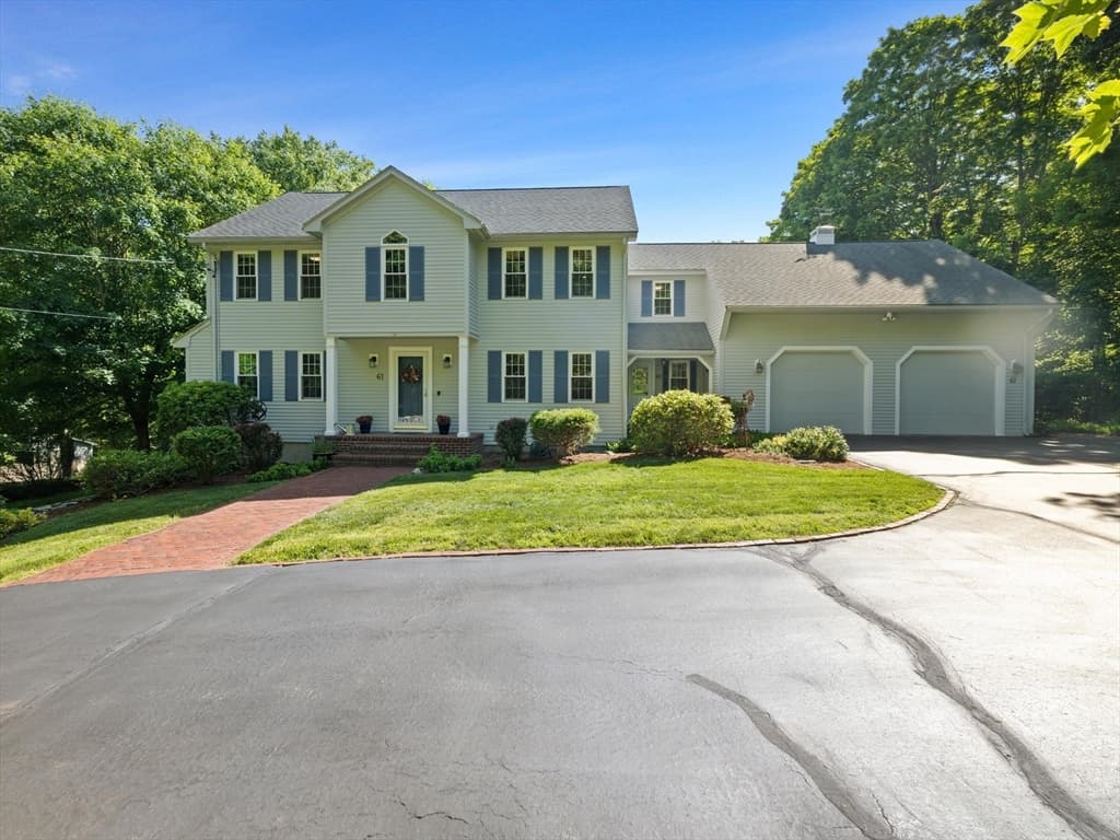 Casa em Millbury