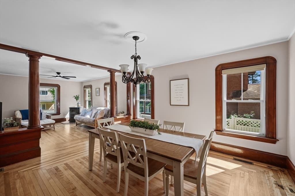 Casa em Haverhill — foto 9