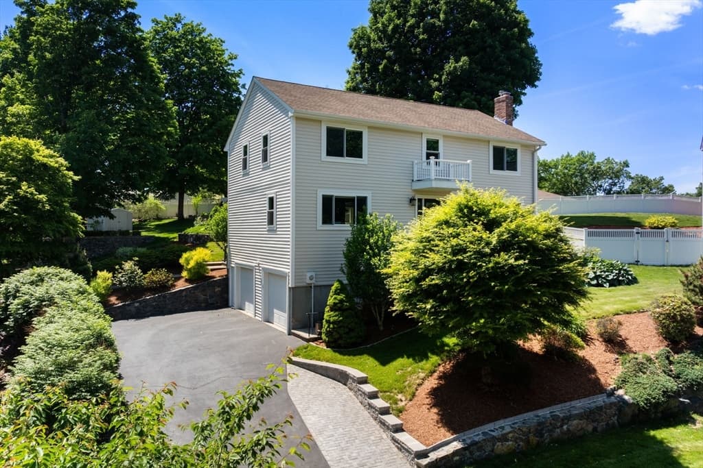 Casa em Stoneham — foto 3