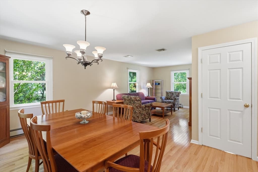 Casa em Framingham — foto 8