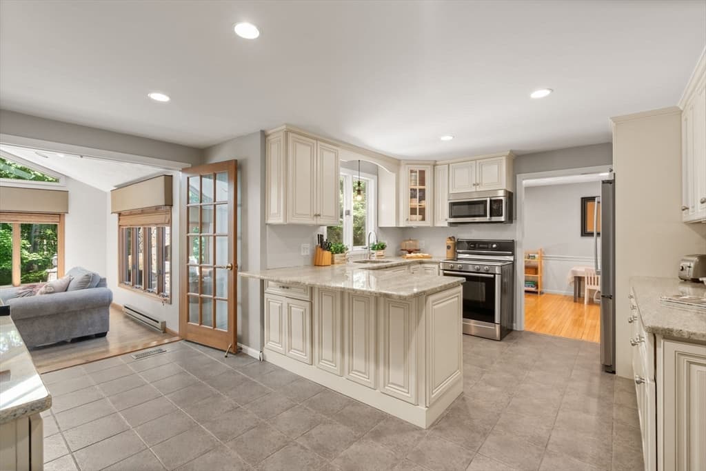 Casa em Southborough — foto 7