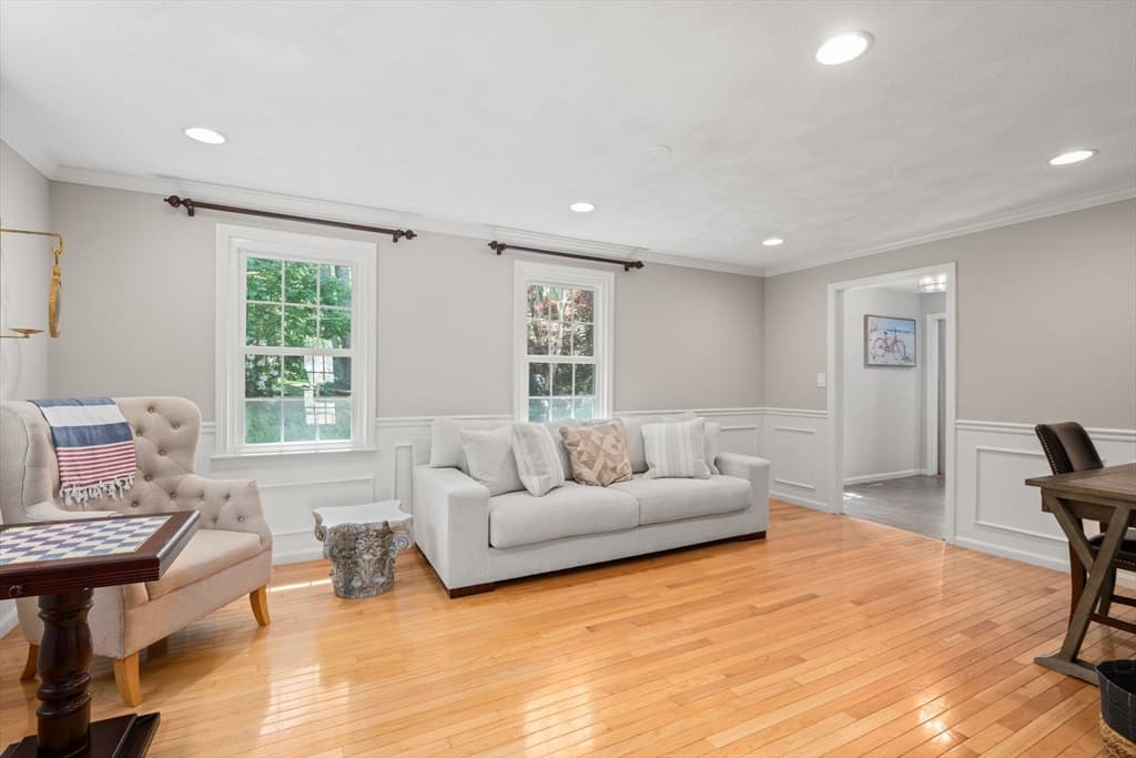 Casa em Southborough — foto 9