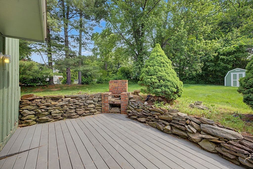 Casa em South Hadley — foto 5