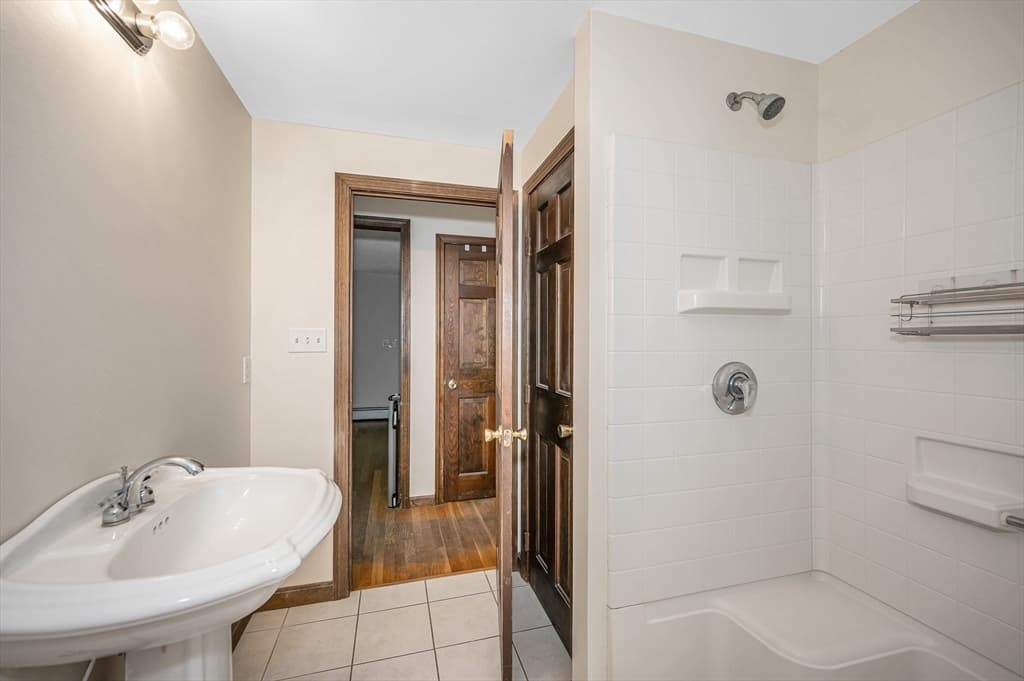 Casa em Tyngsborough — foto 6