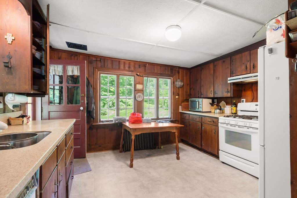 Casa em Hopkinton — foto 9