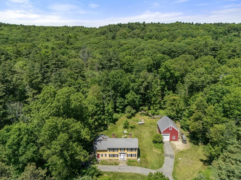 Casa em Hopkinton — foto 4