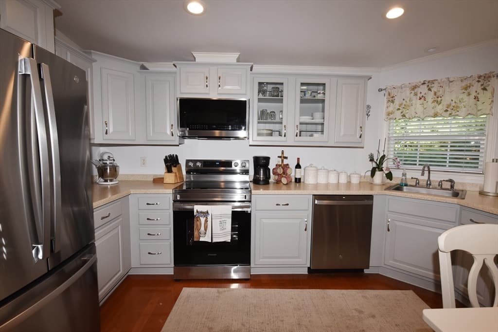 Casa em Middleboro — foto 6