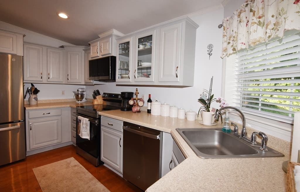 Casa em Middleboro — foto 7