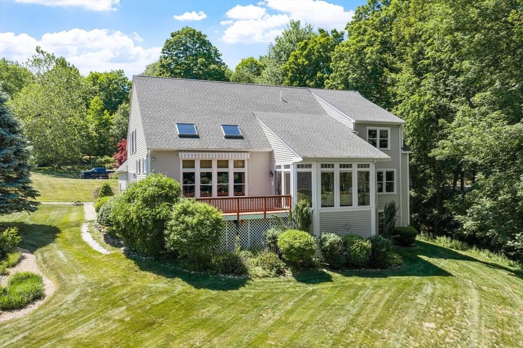 Casa em Lunenburg — foto 4