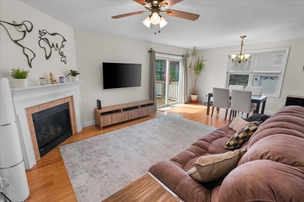 Casa em Haverhill — foto 7