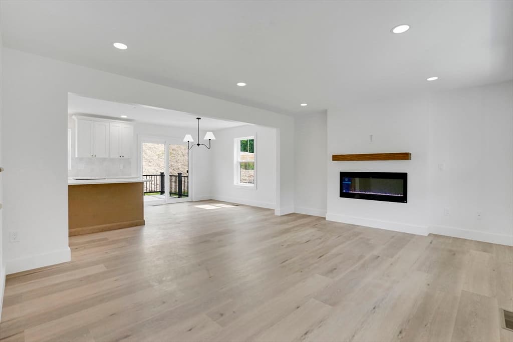 Casa em Belchertown — foto 7