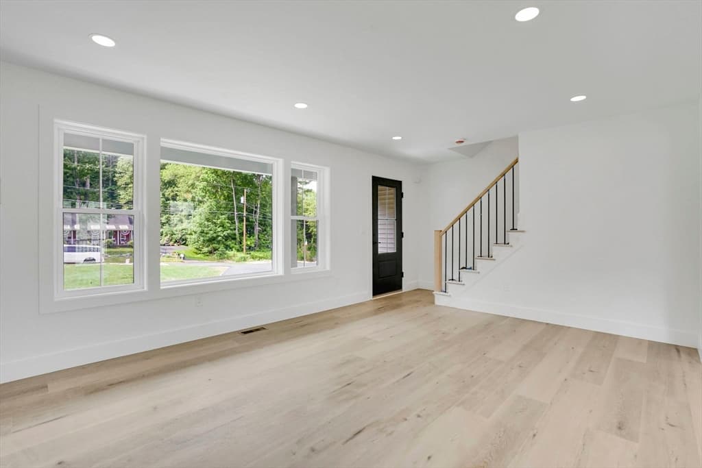 Casa em Belchertown — foto 9