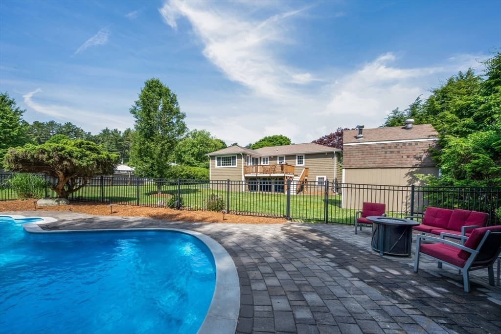 Casa em Stoughton — foto 4