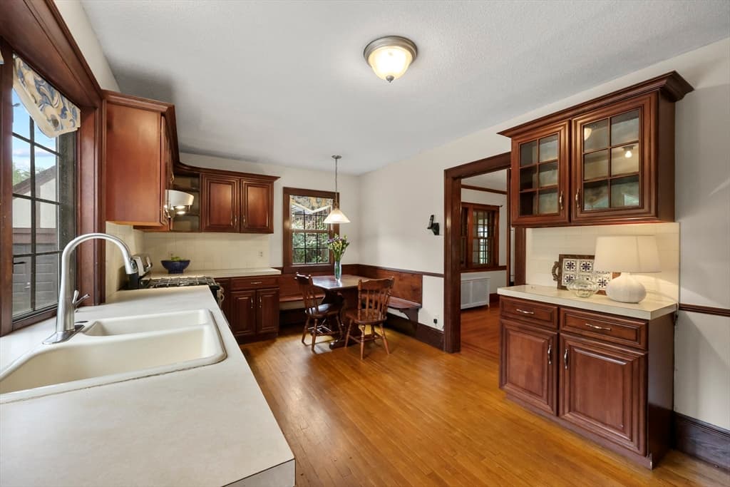 Casa em Longmeadow — foto 9