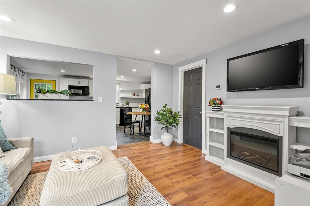 Casa em East Bridgewater — foto 5