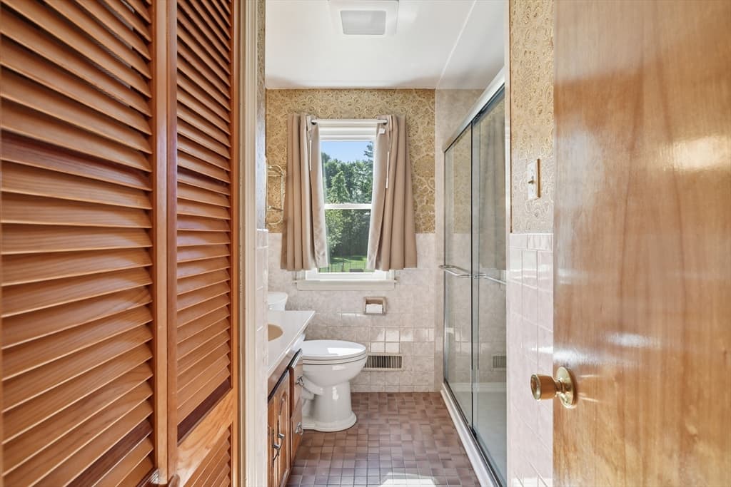 Casa em East Longmeadow — foto 7