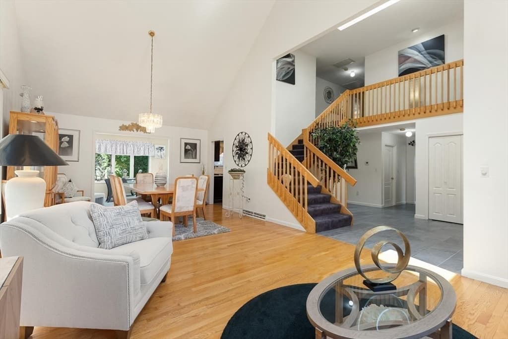 Casa em Peabody — foto 8