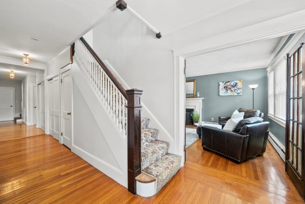 Casa em Woburn — foto 5