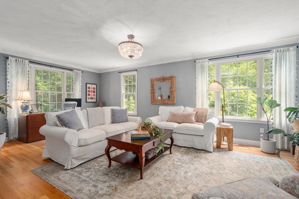 Casa em Southborough — foto 7