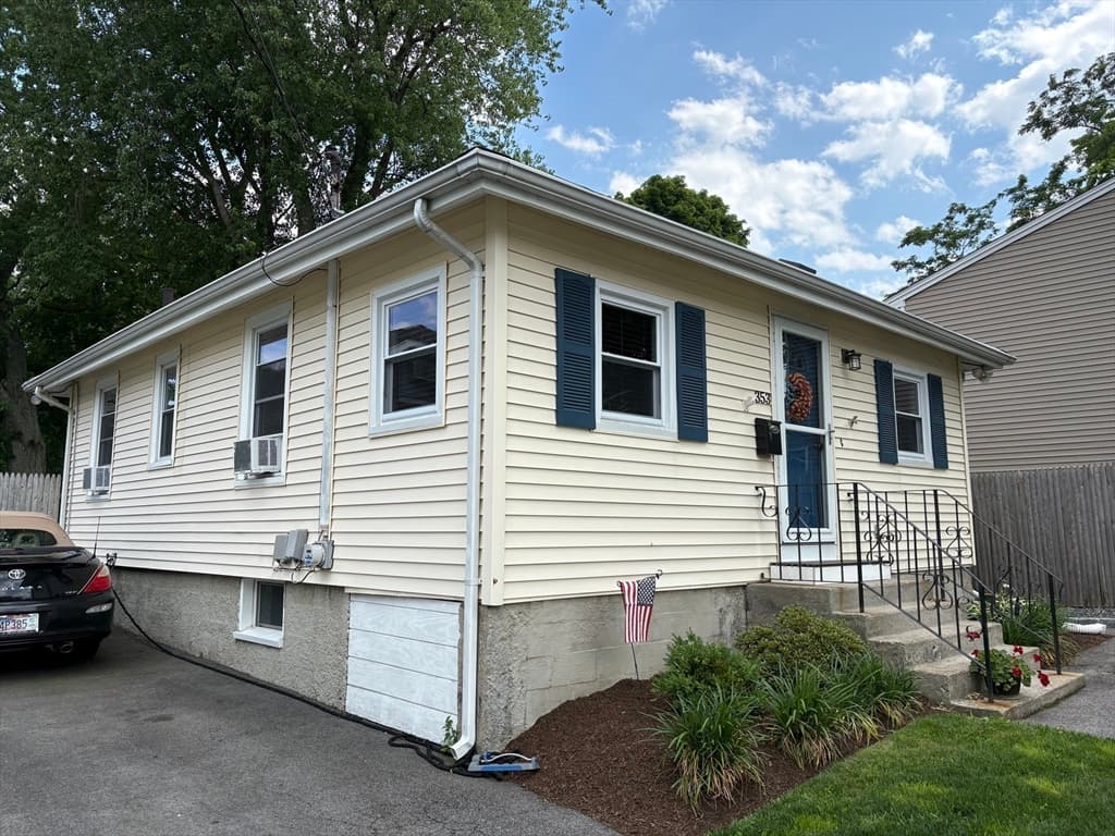 Casa em East Providence — foto 2