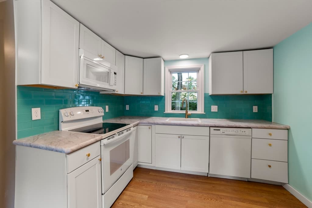 Casa em Middleboro — foto 6