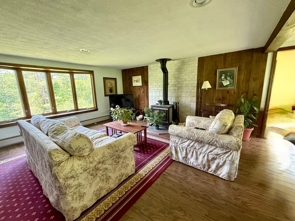 Casa em Buckland — foto 8