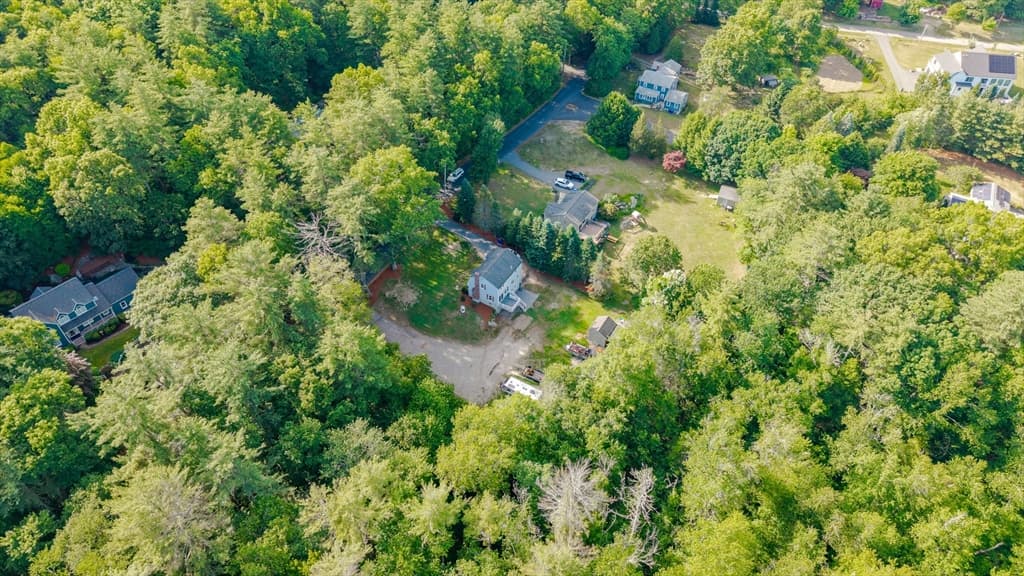 Casa em Hopkinton — foto 4