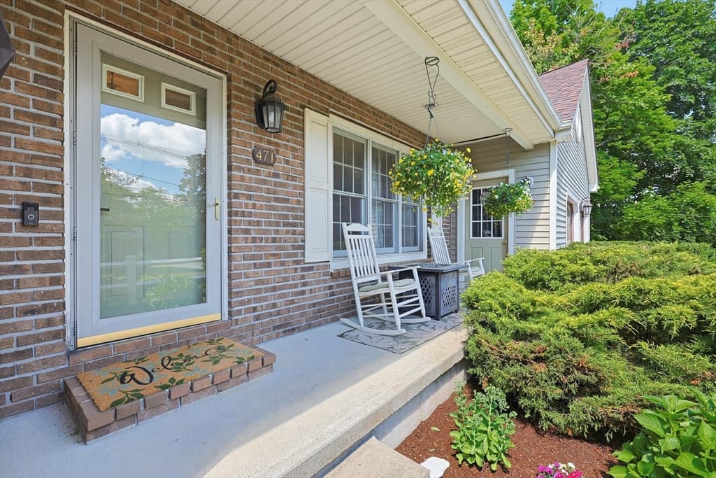 Casa em North Attleboro — foto 3