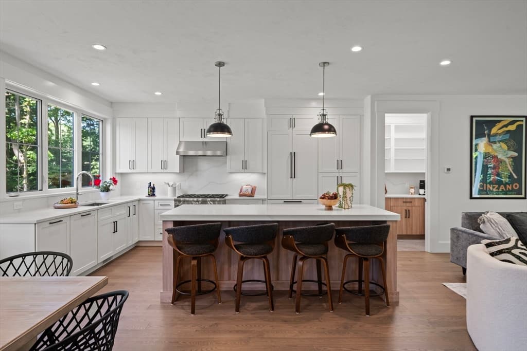Casa em Natick — foto 3