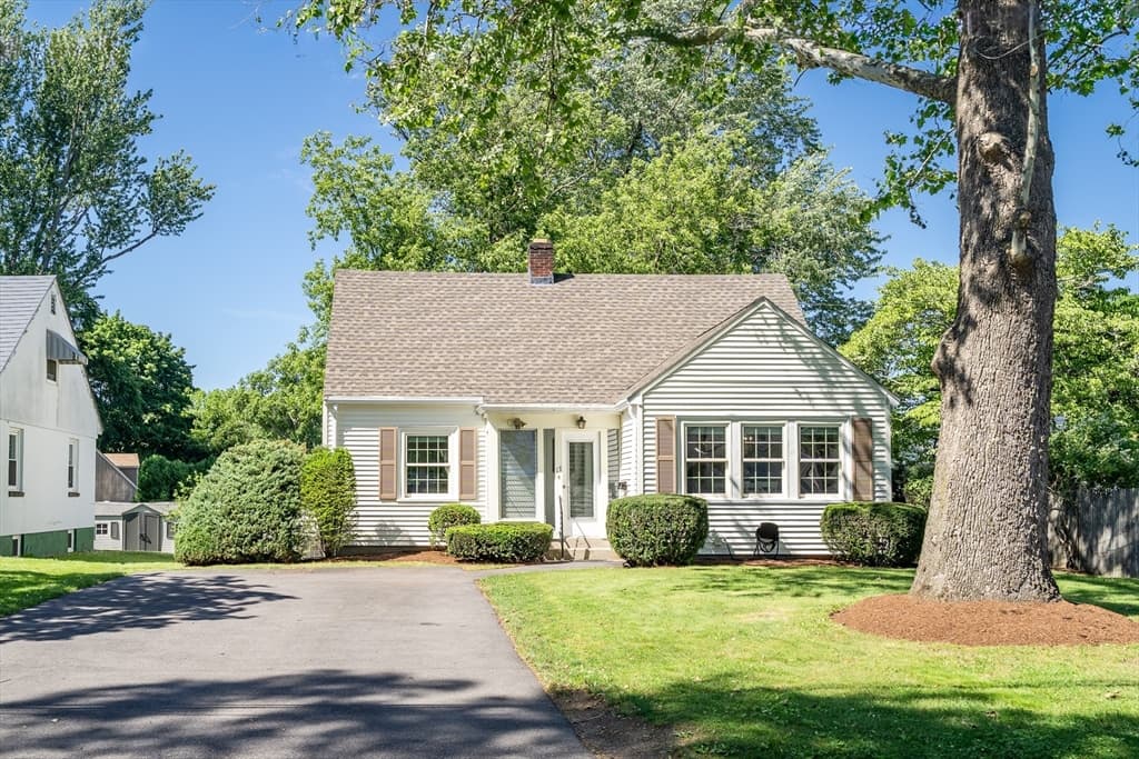 Casa em Framingham — foto 2