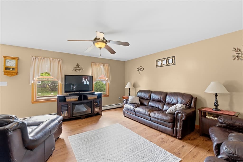 Casa em Acushnet — foto 7