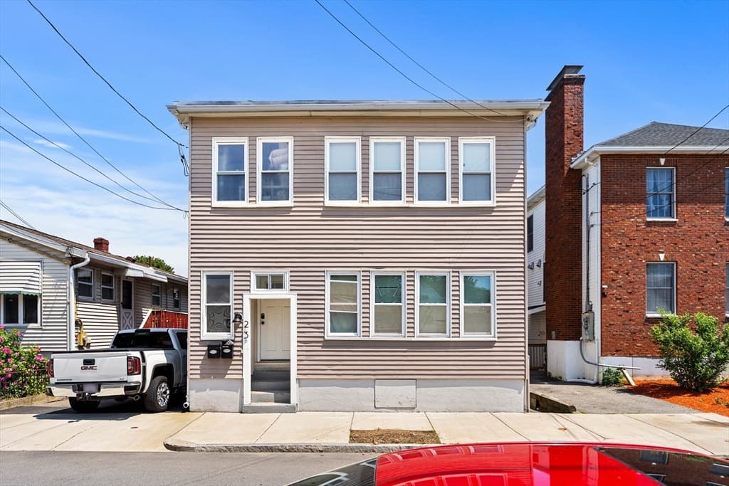 Multi-família em Revere — foto 2