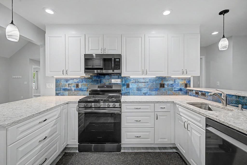 Casa em Belchertown — foto 8