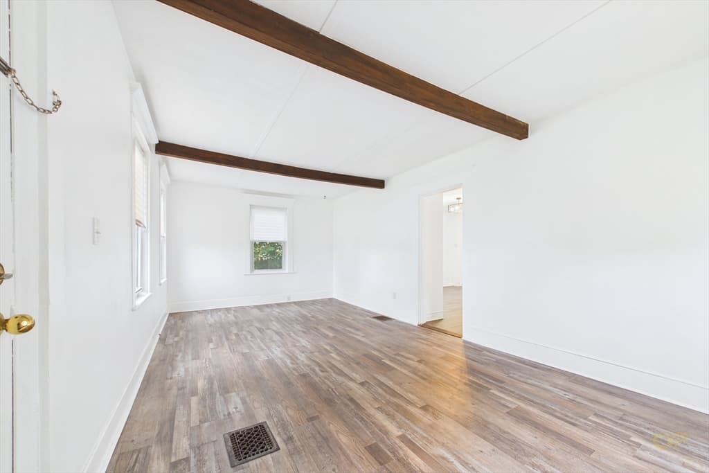 Casa em New Bedford — foto 8