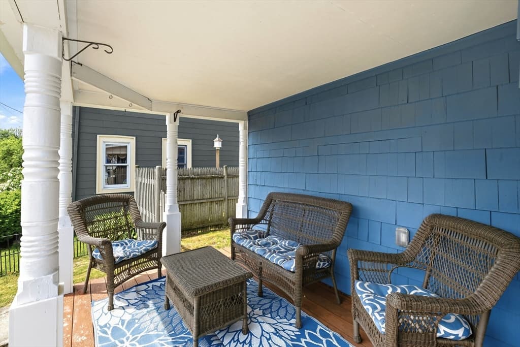Casa em North Attleboro — foto 3