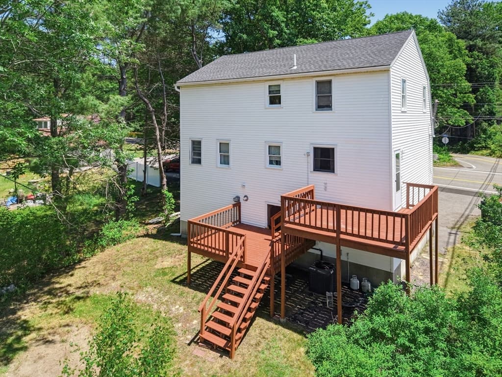 Casa em Tewksbury — foto 3