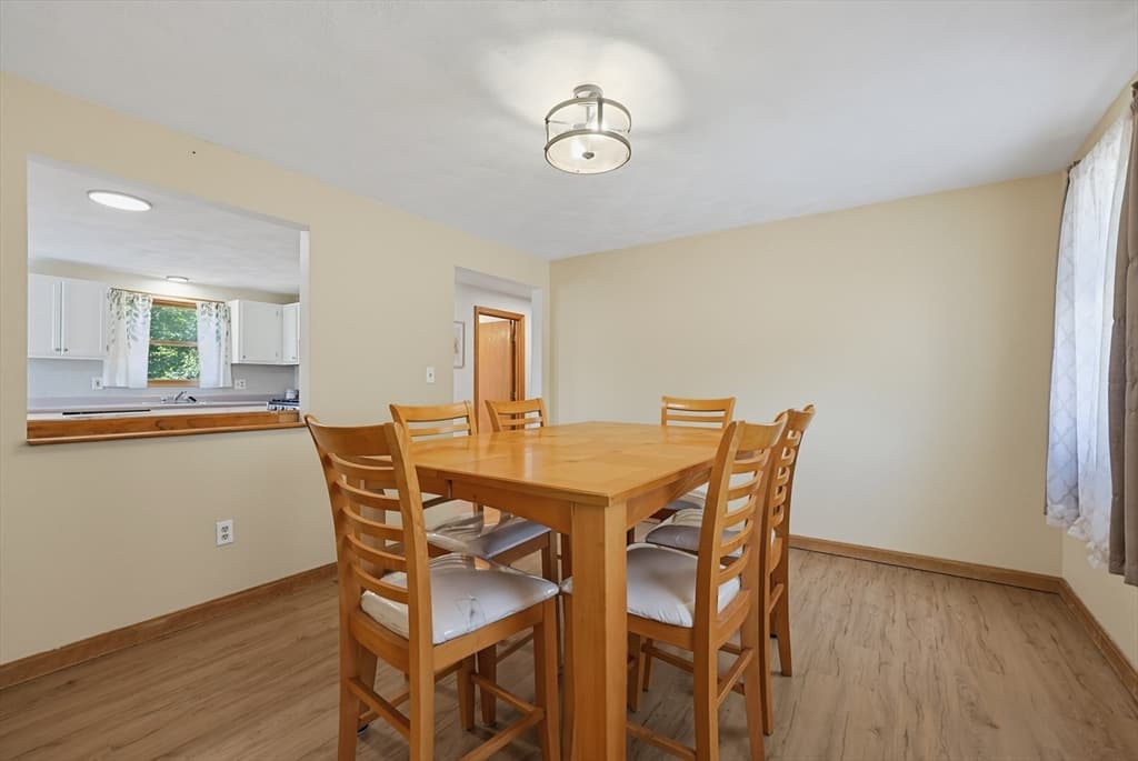 Casa em Tewksbury — foto 8
