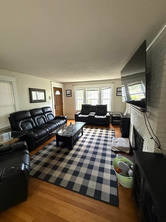 Casa em Longmeadow — foto 6