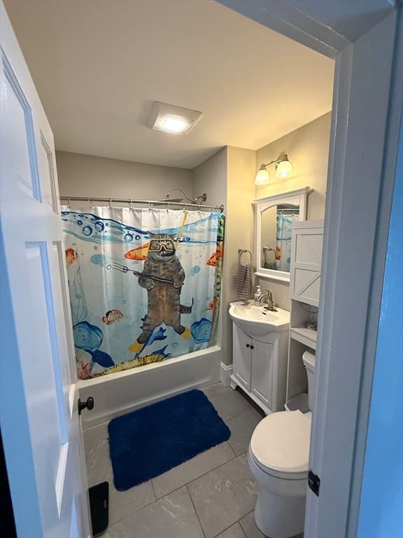 Casa em Longmeadow — foto 8