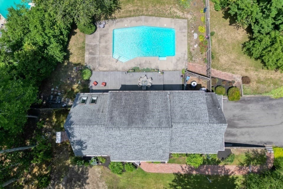 Casa em Raynham — foto 6