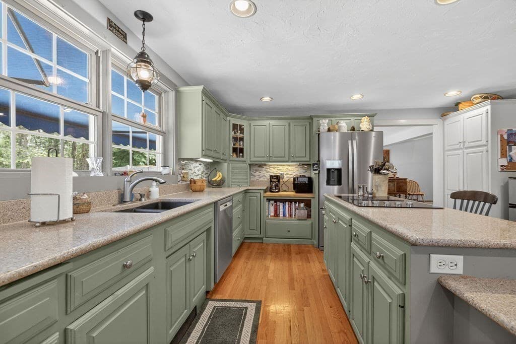 Casa em Raynham — foto 9