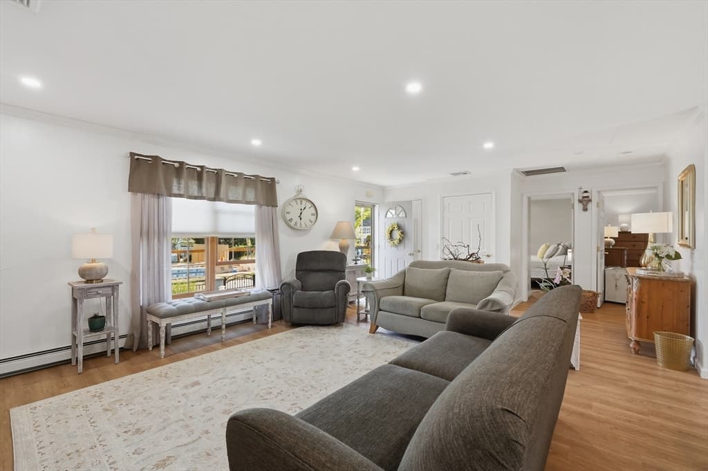Casa em Fall River — foto 6
