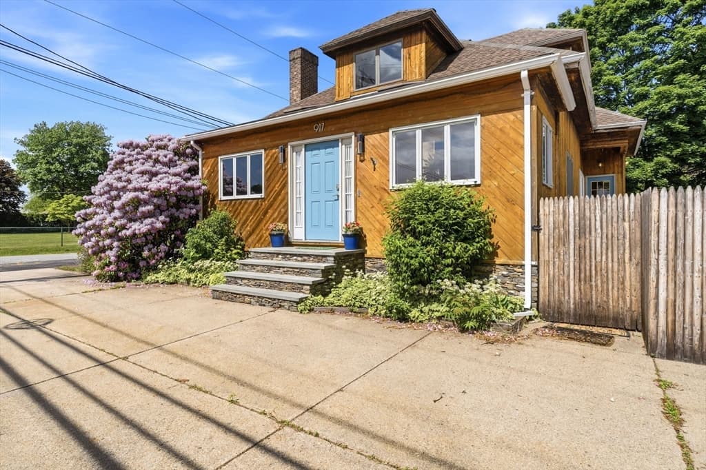 Casa em Seekonk — foto 2